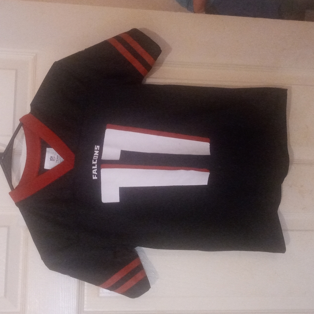 Atlanta Falcons Jersey  Jones # 11 Youth size 8